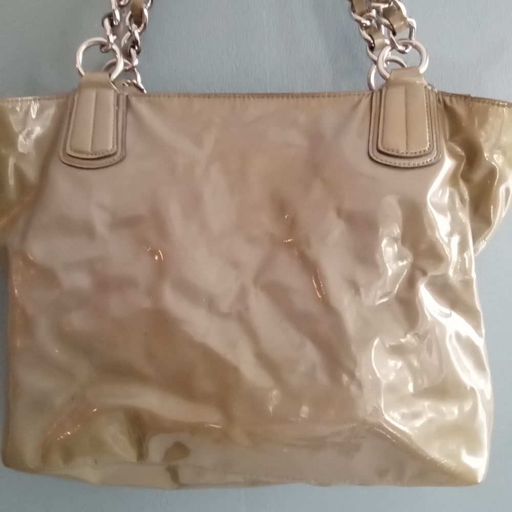Coach Patent Leather Tote Bag Silver Chain Straps Khaki - Picture 2 of 9